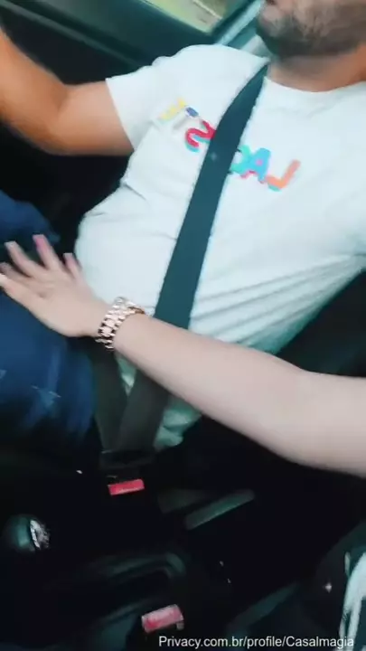 Casal Magic Recording spicy moments in the car with total privacy